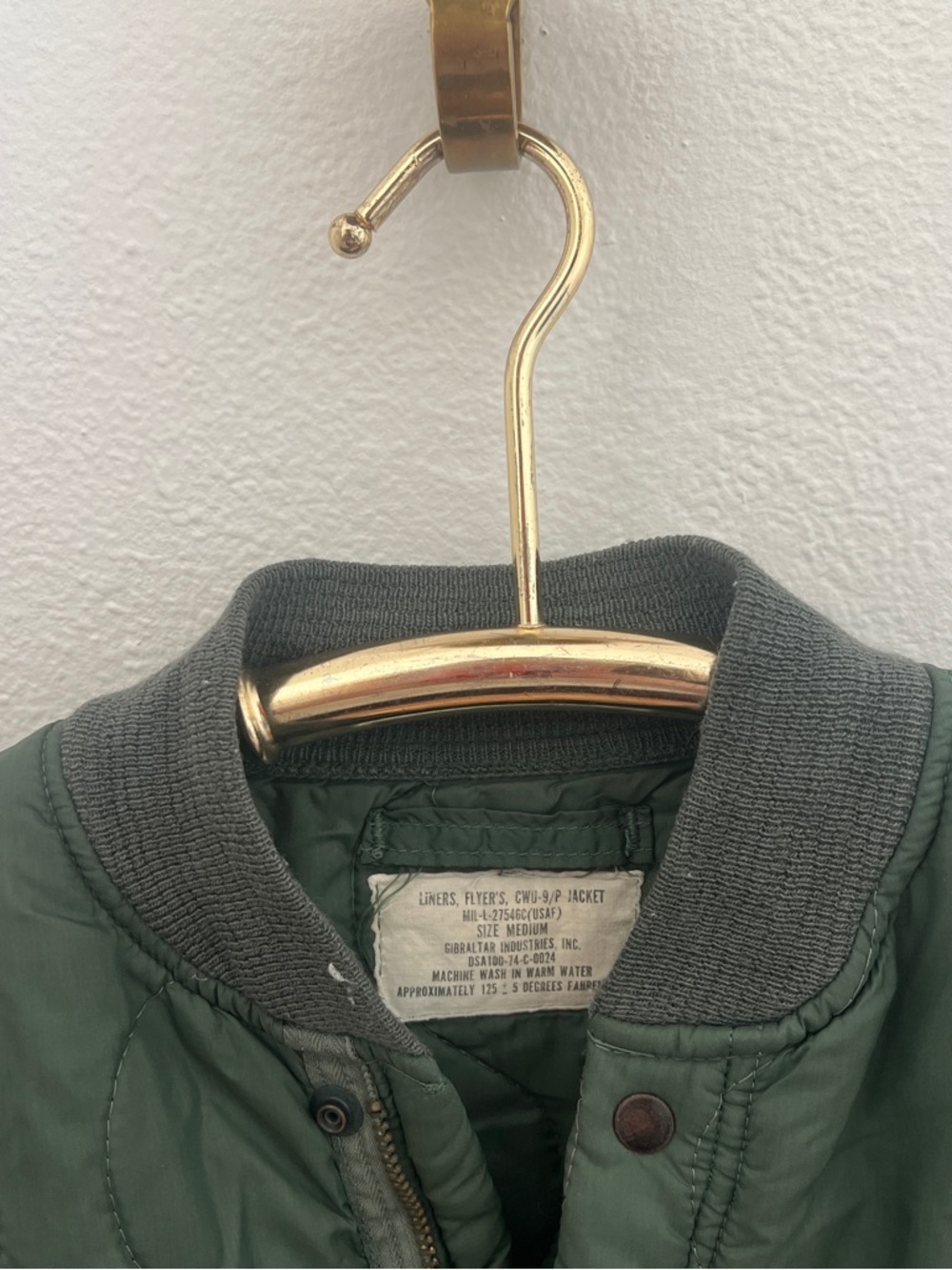 Vintage Quilted Green Bomber Jacket - Men's Lightweight Layer - Picture 2 of 3